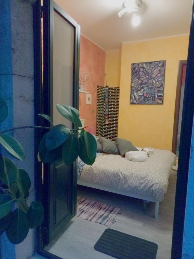 "Private Room" Stanza Privata With Private Bathroom - Shared Kitchen And Beautiful Terrace On Taormina Center Hostel Taormina Bagian luar foto