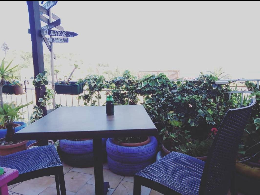 "Private Room" Stanza Privata With Private Bathroom - Shared Kitchen And Beautiful Terrace On Taormina Center Hostel Taormina Bagian luar foto